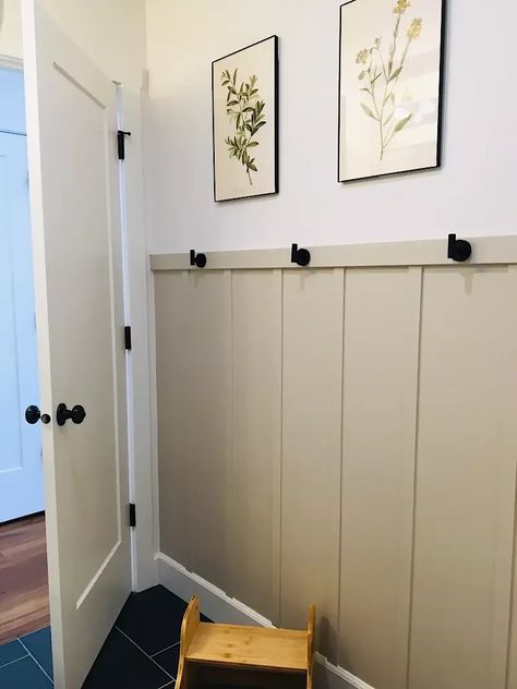 Easy Board And Batten, Batten Bathroom, Basement Bathrooms, Basement Decoration, Beadboard Bathroom, Wainscoting Bathroom, Small Bathroom Diy, Bathroom Paneling, Guest Bathroom Remodel