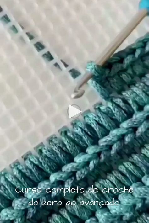 Stitched Sophistication: Crochet Handbags for All https://youtu.be/WxCnPjBJITI?si=vqFwZW43fQV_tiHV Pola Jaring, Yarn Purse, Háčkované Lemy, Canvas Bag Diy, Diy Crochet Bag, Sac Diy, Plastic Canvas Stitches, Confection Au Crochet, Crochet Bag Tutorials