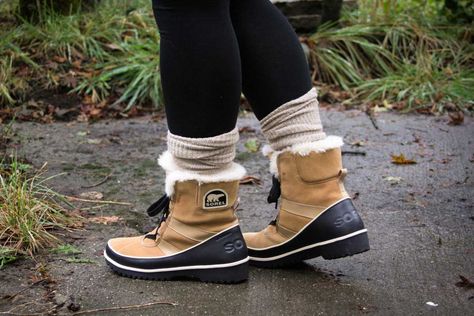 Review: SOREL Tivoli II Boots • Broke and Beautiful Sorel Tivoli Boots Outfit, Trendy Black Heels, Ugg Boats, Utah Trip, Sorel Tivoli, Weather Clothes, 2017 Style, Boot Outfits, Trip Packing