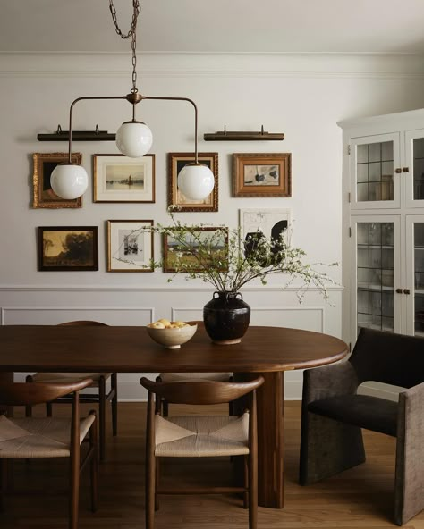 Dining Room Interiors, Dining Room Wall Decor, Dining Nook, Dining Room Inspiration, Best Dining, Dining Room Walls, Home Design Decor, Happy Tuesday, Dining Table Decor