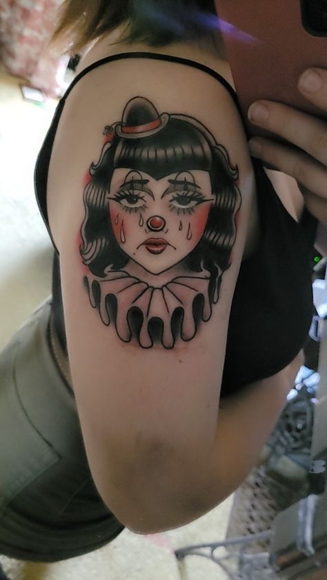 Clown Pinup Tattoo, Clown Tattoo Traditional, Creepy Clown Tattoo, Color Tatoos, Traditional Clown Tattoo, Clown Reference, Clown Girl Tattoo, Clown Face Tattoo, Circus Tattoos