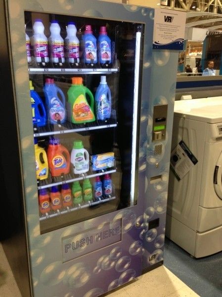 Laundromat Vending Machine, Upscale Laundromat, Laundromat Business Design, Laundromat Layout, Cute Laundromat, Classy Laundry Room, Laundry Shop Business, Laundry Mat Business Ideas, Laundry Store Design Ideas