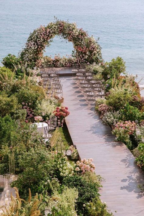 Sunset Beach Weddings, Oceanfront Wedding, Seaside Style, Garden Wedding Venue, Salou, Beach Gardens, Miami Wedding, Wedding Aisle, Wedding Mood