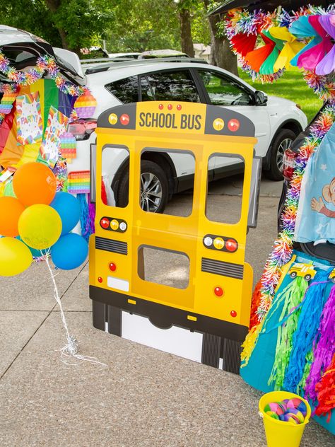 Coco Melon Trunk Or Treat, Trunk Or Treat Cocomelon, Cocomelon Trunk Or Treat Ideas, Cocomelon Trunk Or Treat, Cocomelon Party Ideas, Trunker Treat Ideas, Party Planning Ideas, Wedding Projects, Treat Ideas