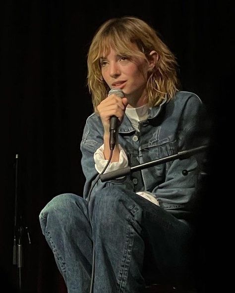 Maya Hawke, Beautiful Person, I Love Girls, Beautiful People, A Woman, I Love, Hair