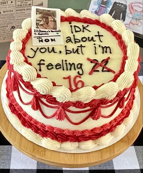 Funny Sweet 16 Cakes, 16 Year Birthday Cake, Taylor Swift Cakes Ideas, Taylor Swift 22 Cake, 15th Birthday Cake, Llama Cake, Taylor Swift Cake, Sweet Sixteen Cakes, Taylor Swift Birthday Party Ideas