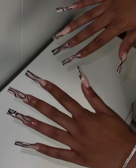 Summer Nail Extensions, Classy Black Nails, Nail Designs Cute, Almond Acrylic Nails Designs, Nails Extension, Stunning Nails, Tapered Square Nails, Drip Nails, Colored Acrylic Nails