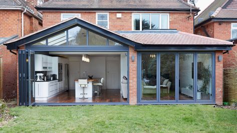 kitchen extension with glazing from Origin Rear Extension Ideas, Single Storey Rear Extension, Extension Veranda, Conservatory Extension, Orangery Extension, Bungalow Extensions, Single Storey Extension, Kitchen Diner Extension, Extension Plans