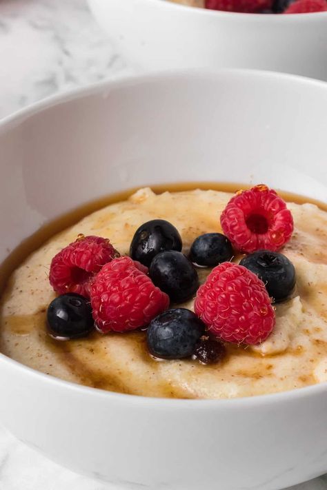 Want a warm, comforting breakfast? This Cream of Wheat® Recipe is it with brown sugar, maple syrup, and fresh fruit. This traditional hot cereal recipe will remind you of the best parts of childhood. Cream Of Wheat Recipes Breakfast, Cream Of Wheat Recipes, Bagel Breakfast Bake, Breakfast Cereal Recipes, Creative Breakfast Recipes, Comforting Breakfast, Mexican Breakfast Casserole, Blueberry Bagel, Quick Cooking Recipes