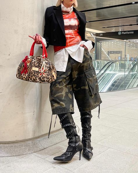 swipe to the end for a surprise xx #eclecticstyle #diesel Streetwear Woman Aesthetic, Diesel Women Fashion, Mixed Texture Outfit, Diesel Inspired Outfit, Vintage Streetwear Aesthetic, Streetwear Fashion Runway, Punk Alt Outfits, Alt Winter Fits, Trash Clothes