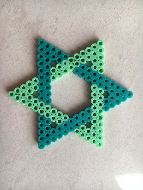 Perler Beads Star Perler Bead Star Patterns, Star Perler Bead Patterns, Star Perler Beads, Perler Bead Star, Perler Beads Ideas Easy Cute, Perleplader Ideas Cute, Hamahelmi Ideas, Perleplader Ideas, Perler Bead Designs