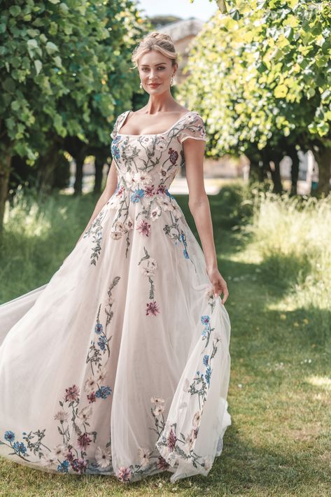 BR1006 Embroidered Wedding Gown, Embroidered Wedding Dress, Allure Bridals, Floral Wedding Dress, Dresses Simple, 2024 Wedding, Allure Bridal, Dresses 2024, Gala Dresses