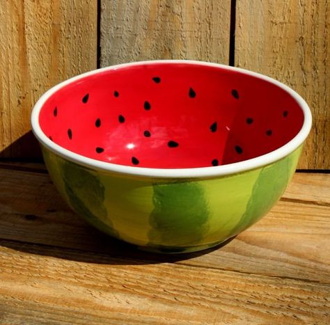 Fruit Bowl Painting Ideas, Easy Pottery Bowl Painting Ideas, Pottery Painting Ideas Serving Dish, Pasta Bowl Painting Ideas, Paint A Bowl Ideas, Clay Bowl Ideas Aesthetic, Paint A Pot Ideas Bowl, Clay Painting Ideas Bowl, Ceramic Bowl Aesthetic