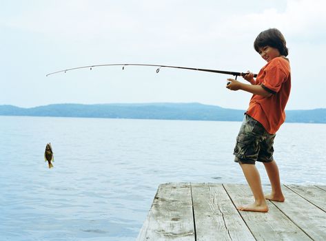 Read reviews and shop for the best kids' fishing poles from top companies, including PLUSINNO, Lanaak, IEBIYO and more. Fisherman Quotes, Fishing Poles, Fishing Dock, Fall Fishing, Winter Fishing, Fishing Diy, Boy Fishing, Night Fishing, Kids Fishing