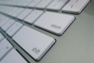 Do you know that you can use SHIFT key for combination, to activate other command? Here are 6 SHIFT Key Combinations You Might Not Know. Social Media Etiquette, Phone Etiquette, Website Creator, Shift Key, Etiquette And Manners, Engineering Courses, Keyboard Shortcuts, Blog Tools, Evernote