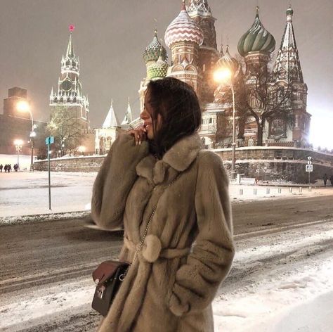 Rich Russian Aesthetic, Aesthetic Vodka, Clubs Aesthetic, Moscow Russia Aesthetic, Cartier Aesthetic, Aesthetic Mercedes, Lia Volkov, Millionaire Aesthetic, Russian Luxury