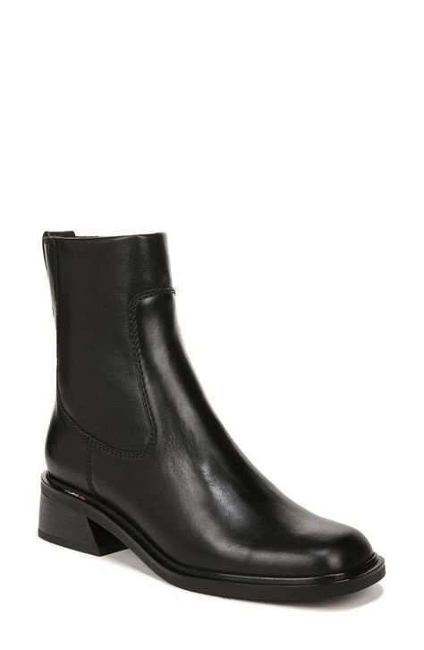 32 Chic Shoes and Handbags From Nordstrom | Who What Wear Franco Sarto Boots Outfit, Square Toe Heeled Boots, 90s Black Boots, Women’s Black Boots, Shoes For Work Business Casual, Fall Flat Boots, Winter Outfits Boots, Styling Ankle Boots, Italian Winter Fashion