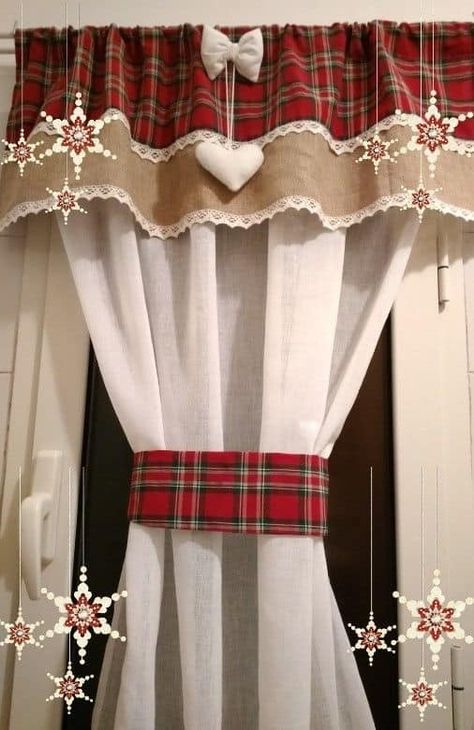 Diy Christmas Curtain Ideas, Vintage Kitchen Curtains, Christmas Curtains, Bedroom Curtain Ideas, Pretty Christmas Decorations, Cute Curtains, Bedroom Curtain, Plain Curtains, Mobile Home Porch