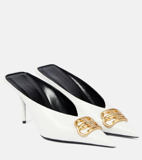 Designer Shoes for Women | Shop at Mytheresa Spring Sunglasses, White Balenciaga, Minimal Shoes, Bb Logo, Footwear Design, Designer Pumps, Balenciaga Shoes, Classic Bags, Evening Shoes