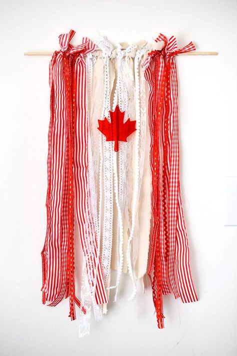 Woman in Real Life:The Art of the Everyday: Patriotic Canada Day Ribbon Flag & Canada Day Creations From Canadian Bloggers Canada Day Party Decorations, Canada Day Wreath, Canada Day Food, Canada Day Outfit, Canadian Decor, Canada Decor, Canada Party, Canada Day Crafts, Canada Day Party