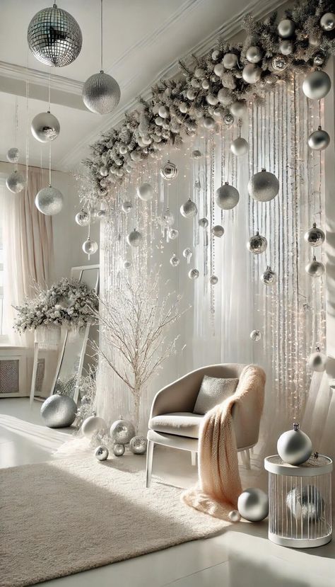 New Year Aesthetic Decoration, Christmas Set Photography, Xmas Decorations Living Room, Christmas Set Up Photography, White Xmas Decorations, Christmas Decor Ideas For Living Room, Christmas Decorations Room, Room Christmas Decor Ideas, Christmas Room Decorations