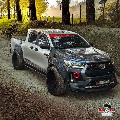 Toyota Offroad, Racing Photography, Tacoma Accessories, Big Van, American Pickup Trucks, Civic Car, Tundra Trd, Hilux Revo, Race Photography