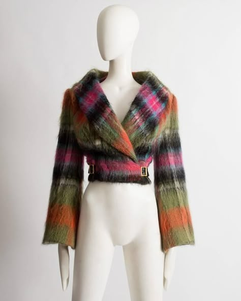 Bruce of Kinnaird Vivienne Westwood Jacket, Vivienne Westwood Tartan, Tartan Jacket, Looks Country, Mohair Wool, Looks Chic, Plaid Jacket, Mode Inspiration, Looks Style