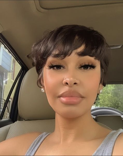 Pixie With Bangs Black Women, Teyana Taylor Pixie, Pixie Cut With Bangs Black Women, Pixie Haircut Straight Hair, Baddie Haircuts, 90s Pixie Cut Black Women, 90s Pixie, Straight Pixie Cut, Big Chop Natural Hair