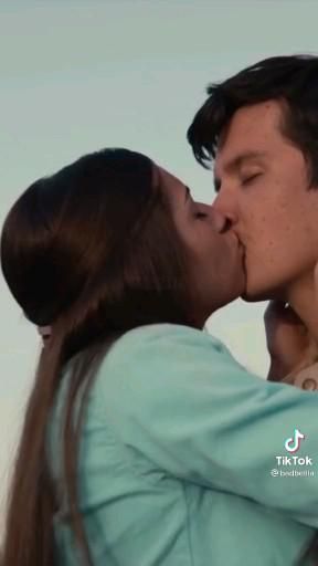 Ruby & Otis [Video] in 2022 | Romantic couple kissing, Movies quotes scene, Cute couples kissing Romantic Kiss Gif, Best Video Ever, Romantic Couple Kissing, Movies Quotes, Movies Quotes Scene, Couple Kissing, Romantic Kiss, Night Couple, Cute Couples Hugging