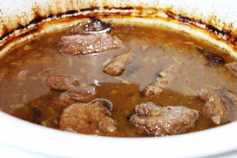 Venison Steak Crockpot, Deer Steak Recipes Crockpot, Venison Steak Recipes Crockpot, Venison Recipes Crockpot, Deer Steaks, Deer Steak Recipes, Cube Steak Crock Pot Recipes, Venison Steak Recipes, Crockpot Steak Recipes