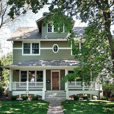 American Foursquare House, American Four Square House, Foursquare House, Four Square Homes, American Foursquare, Trendy House, Farmhouse Remodel, Exterior Home, Traditional Exterior