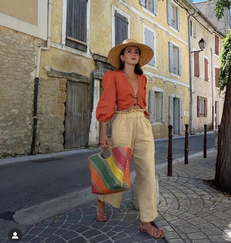 Alexandra Pereira, Sunday Style, Italy Outfits, Europe Fashion, Looks Chic, Colorful Style, Wearing Clothes, Colourful Outfits, Spring Summer Outfits