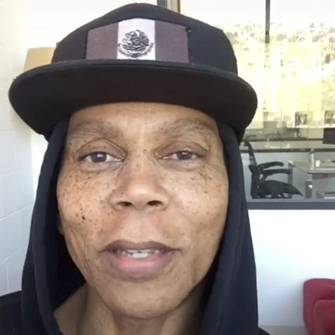 RuPaul Made a Rare Appearance Without Makeup on TikTok — Makeup-Free Celebrity Photos | Allure Carrie Underwood Makeup, Ole Henriksen Truth Serum, Tiktok Makeup, Celebrity Selfies, Makeup Free, Instagram Ladies, Ole Henriksen, Kylie Cosmetic, Dramatic Makeup