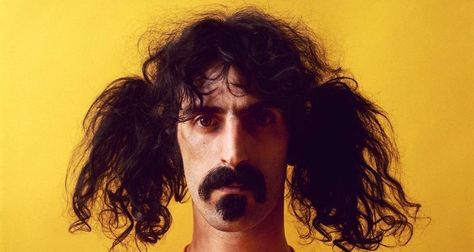 Your Mother Should Know: Newly unearthed 1967 Frank Zappa interview taped at a Detroit head shop Jerry Schatzberg, Alex Winter, Steve Vai, Musica Rock, Frank Zappa, Nicolas Cage, Music Photo, Ozzy Osbourne, Bob Dylan