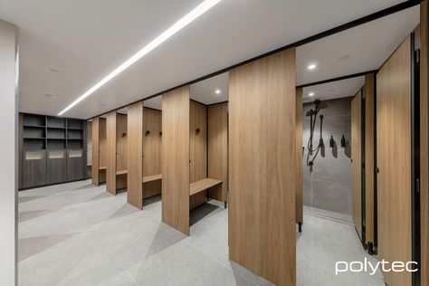 Prime Oak Woodmatt, Public Restroom Design, Commercial Bathroom Designs, Public Shower, Prime Oak, Compact Laminate, Gym Showers, Gym Design Interior, School Building Design