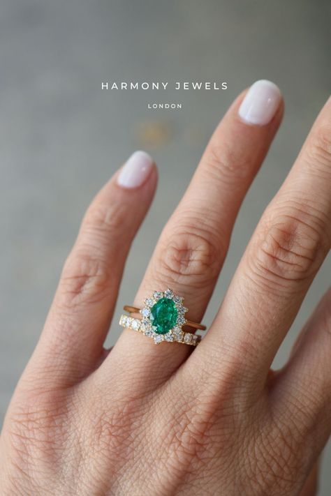 Emerald Halo Ring, Engagement Rings With Emeralds, Emerald Green Engagement Ring, Senior Ring, Oval Emerald Engagement Ring, Circle Engagement Rings, Emerald Ring Design, Green Emerald Engagement Ring, Jade Engagement Ring