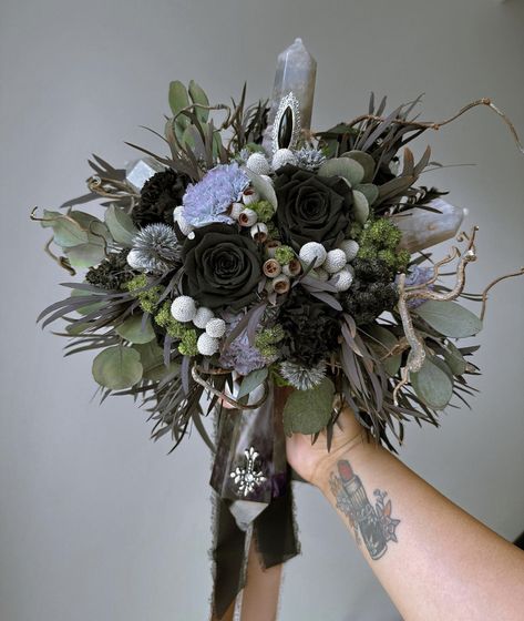 Witch Bouquet Wedding, Witch Bouquet, Witchy Bouquet, Forest Wedding Bouquet, Alpine Wedding, Dark Wedding Theme, Holly Wedding, Forest Theme Wedding, Anniversary Shoot