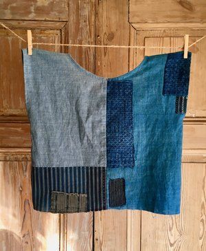 Japanese Boro Textiles, Boro Stitching, Patchwork Clothes, Upcycled Fashion, Recycle Clothes, Blouse Diy, Refashion Clothes, Mode Vintage, Upcycle Clothes