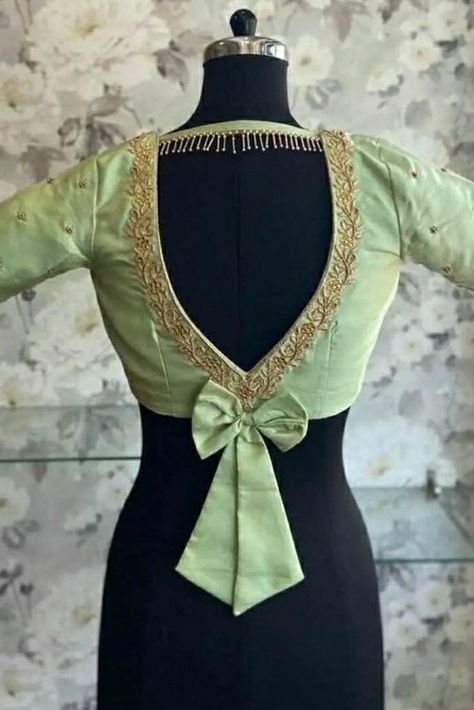 Blouse With Bow Design, Bow Blouses For Sarees, Latest Blouse Neck Designs, 50 Blouse Designs, Sleeveless Blouse Designs, Blouse With Bow, Latest Blouse Designs Pattern, Silk Sarees With Price, New Saree Blouse Designs