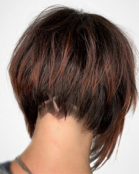 Inverted Bob With Undercut, Asymmetrical Inverted Bob, Asymmetrical Bob Haircut, Short Bob With Undercut, Concave Bob Hairstyles, Bob Haircut Back View, Undercut Bob Haircut, Inverted Bob Short, Concave Bob