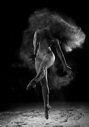 Creative Dance Photography, Alexander Yakovlev, Creative Dance, Dance Wall Art, Ballet Photography, Foto Art, Dance Photos, Dance Art, Dance Pictures