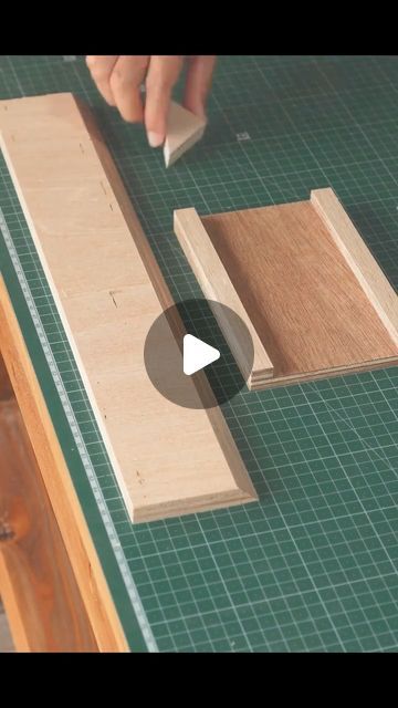 Free Wood Working Plans, Router Jigs Woodworking, Wood Workshop Ideas, Router Ideas, Japanese Woodworking Tools, Woodworking Templates, Canadian Woodworking, Woodworking Tools Router, Router Jig