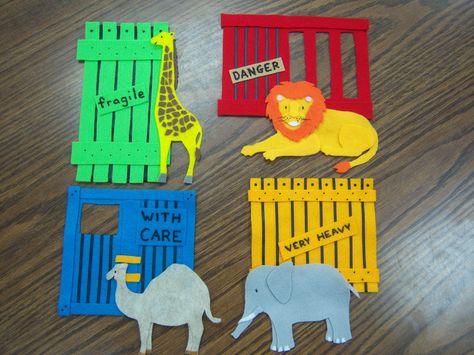 how to make dear zoo felt pieces to practice retelling/ adjectives Flannel Board Ideas, Flannel Stories, Story Sacks, Felt Board Ideas, Dear Zoo, Felt Story, Storytime Ideas, Flannel Board Stories, Flannel Boards