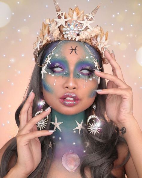 Mermaid Fantasy Makeup, Pisces Makeup, Astrology Makeup, Fairy Halloween Makeup, African Makeup, Halloween Eye Makeup, Face Paint Makeup, Face Art Makeup, Rave Makeup