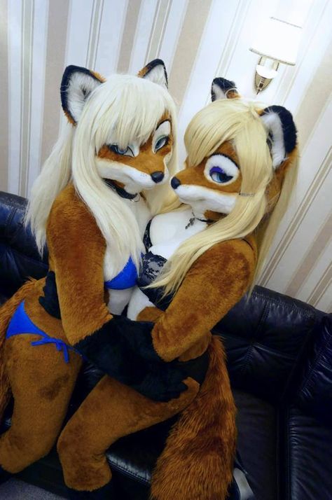 I don't like the full photo, but I do like how they made the faces Female Fursuit, Animal Costumes, Cute Cosplay, What’s Going On, Animal Art, Character Art, Makeup, Anime, Animals