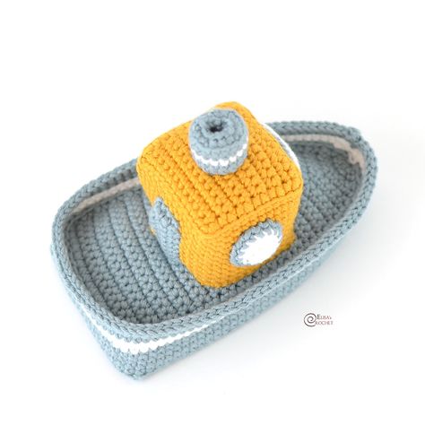 Crochet Submarine Free Pattern, Crochet Boat, Cute Amigurumi, Crochet Cactus, Crochet Coat, Fun Crochet, Fun Crochet Projects, Crochet Toys Patterns, Half Double Crochet