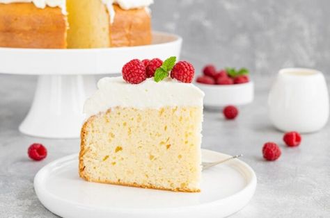 Thanks to these white cake mix recipes, making a show-stopping dessert has never been easier. And I guarantee nobody will know you took a shortcut. Strawberry Cake Mix Recipes Easy, Cake Mix And Bananas, Cake Mix Recipes Easy, White Cake Mix Recipes, Strawberry Cake Mix Recipes, Best White Cake, Recipes Easy Dessert, Cake Mix Pancakes, Easy Dessert Ideas