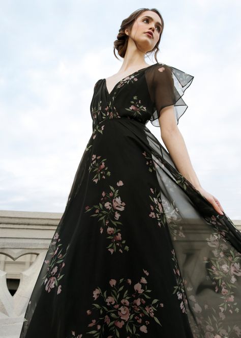 Black Floral Long Dress, Long Black Floral Dress, Jenny Yoo Collection, Floral Long Dress, 70s Inspired Fashion, Occasion Dresses Wedding, Jenny Yoo, Long Dress Casual, Fashion Hacks