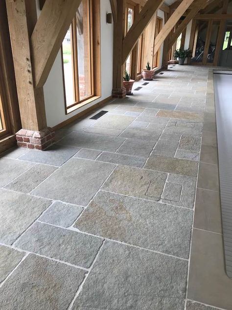 Cotswold Stone Tile Floor, Flagstone Tile, Outdoor Tiles Floor, Floor Stone, Wood Effect Floor Tiles, Natural Stone Tile Floor, Limestone Floor Tiles, Stone Tile Flooring, Exterior Tiles