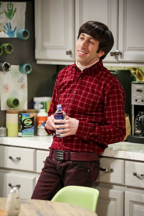 Simon Helberg as Howard Wolowitz Big Bang Theory Series, Big Bang Theory Memes, Simon Helberg, Howard Wolowitz, The Big Band Theory, The Bigbang Theory, Try Not To Cry, Jim Parsons, The Big Bang Theory